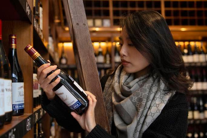 Shopping wines in Turin