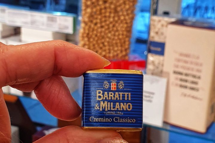 Someone holding a Cremino Baratti & Milano
